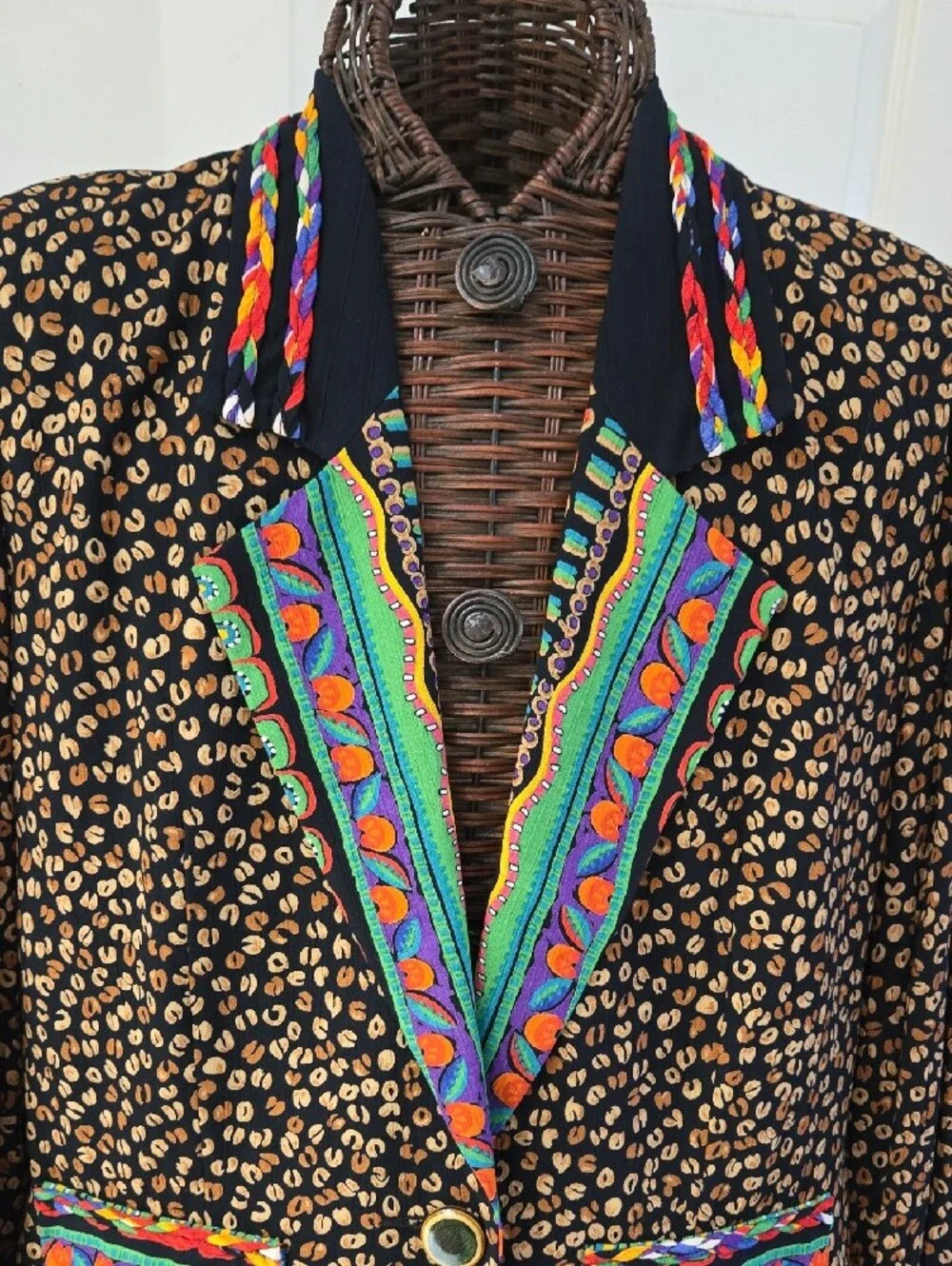 Carole Little Black Leopard Print Blazer with Colorful Embroidered Trim-Size 12 - Picture 10 of 13